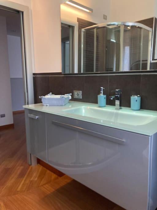 Almacasa A Modern Homeholiday La Spezia Buitenkant foto